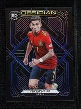 2021 Panini Obsidian Yeremy Pino #33 card