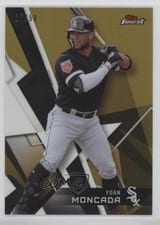 2018 Topps Finest Yoan Moncada #102 card