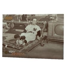 2023 Stadium Club Yogi Berra #204 card