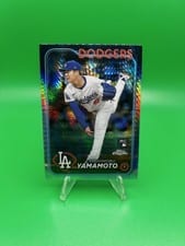 2024 Topps Chrome Yoshinobu Yamamoto #18 card