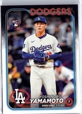 2024 Topps Update Yoshinobu Yamamoto Gold Rainbow Foil #US149 card