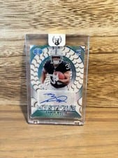 2022 Panini Illusions Mystique Autographs Zamir White #M-23 card